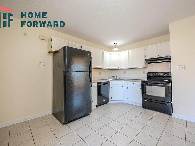 2504 Ashbrooke Dr — Photo 5