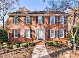 4103 Quarterstaff Ct, High Point, NC 27265