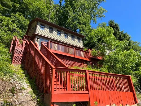 3 Lewis Ln, Liberty Twp., NJ 07823