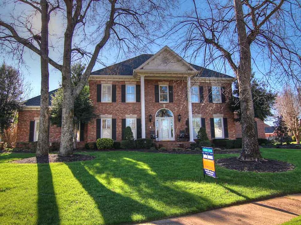 1st image of 3037 Saint Johns Dr