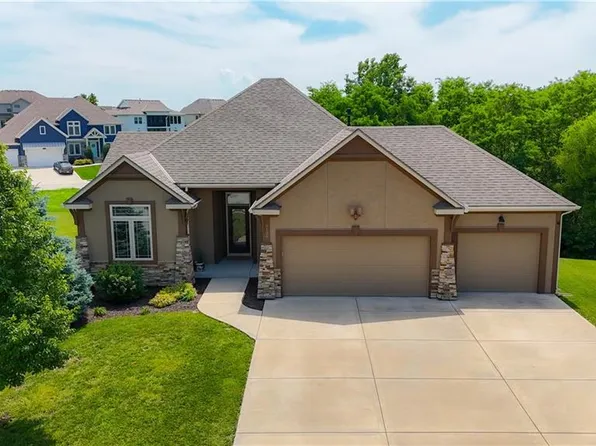 9108 N Seymour Ave, Kansas City, MO 64153