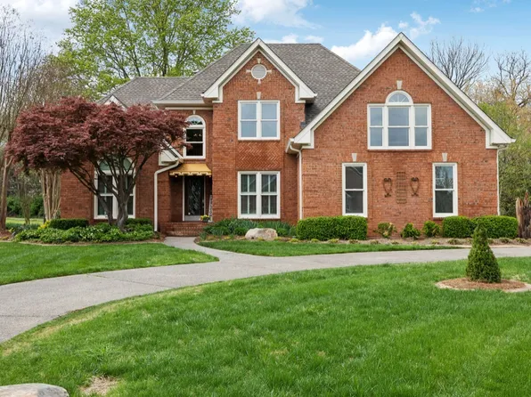 216 Hidden Ct, Old Hickory, TN 37138