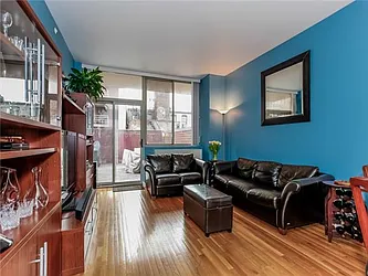 Sold by Avenue Sotheby's International Realty