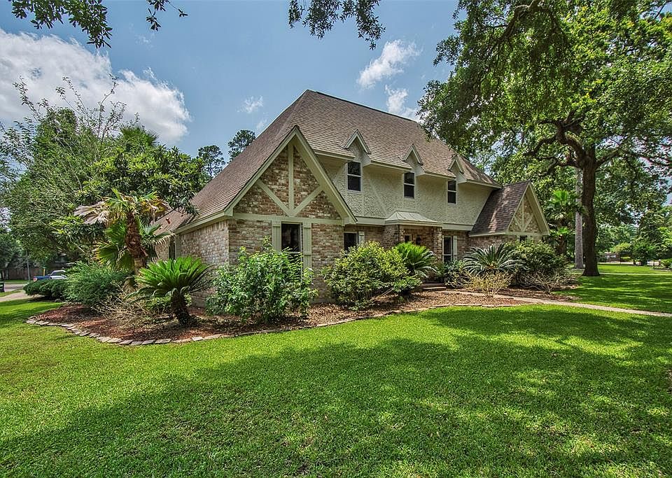 1st image of 1107 Belaya Ln