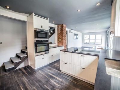 107 Tallman Ave, Portsmouth, RI, 02871