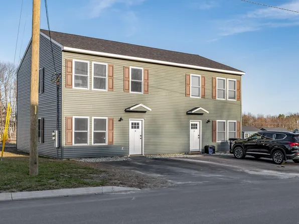 30 Wildwood Drive, Bangor, ME 04401