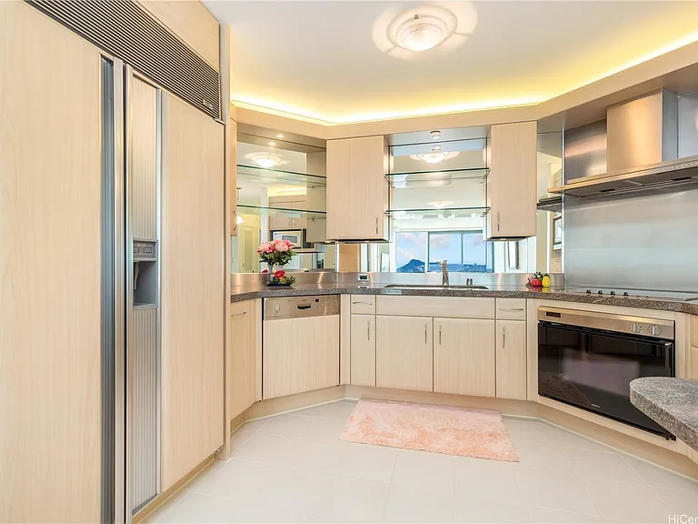 88 Piikoi St #3907F — Photo 9