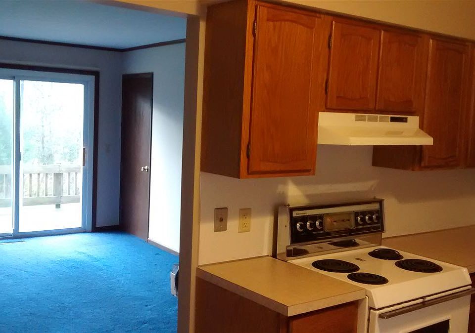 Kitchen & Living