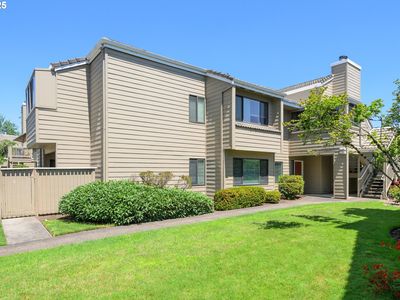 2141 Lake Isle Ct, Eugene, OR, 97401