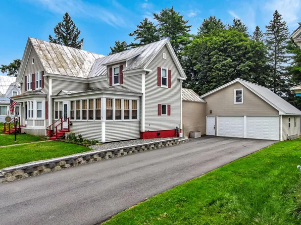 25 Park Street, Madison, ME 04950