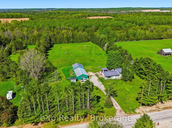 174364 Mulock Rd, West Grey, ON N0G 1S0
