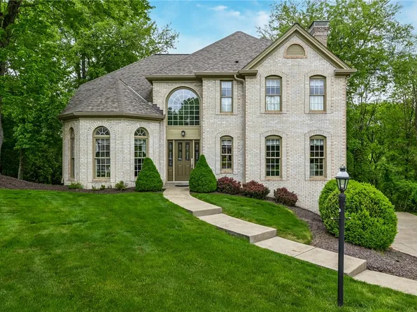 8503 Breezewood Dr, Pittsburgh, PA 15237