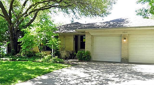 1st image of 10654 Lake Haven Dr