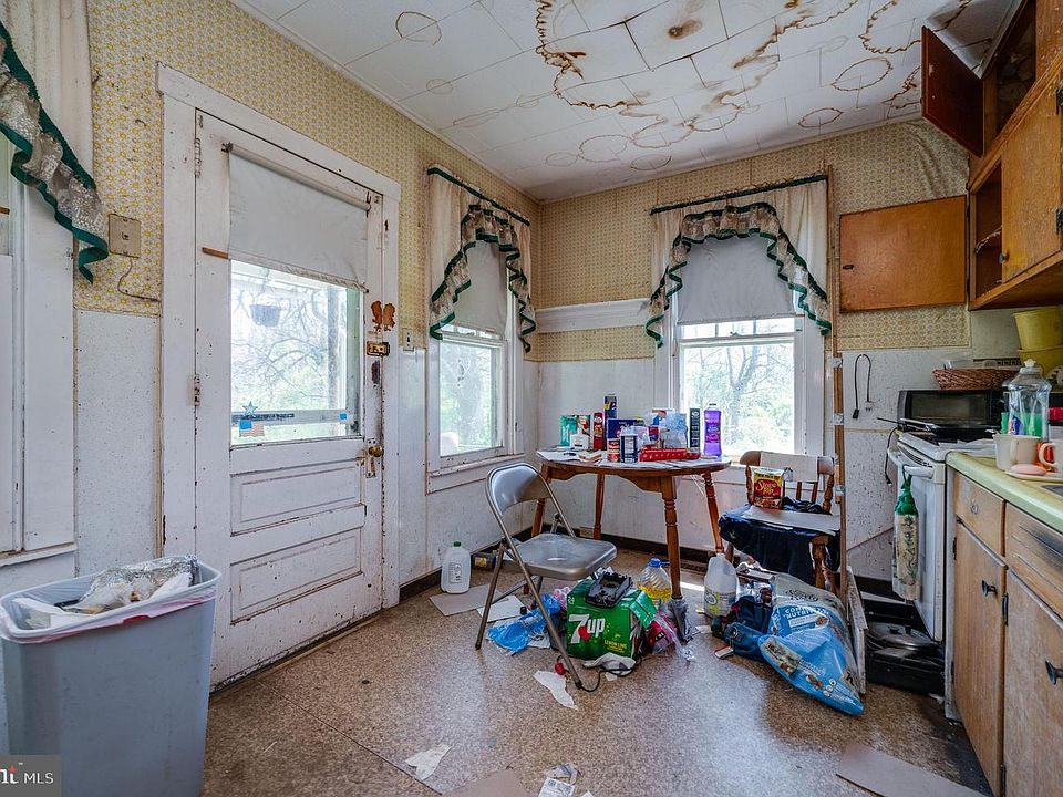 13th image of 491 Gunhart Rd
