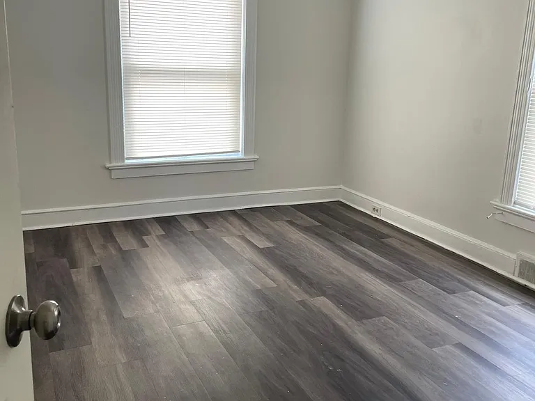 223 Floral Ave #1 — Photo 7