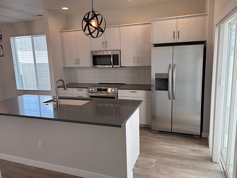 4392 N Glassford Ave — Photo 17