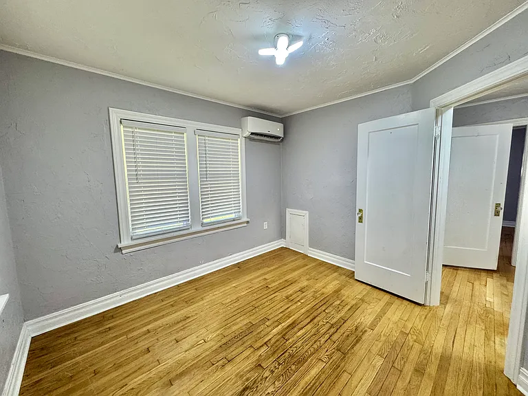 6005 NW 32nd St — Photo 16