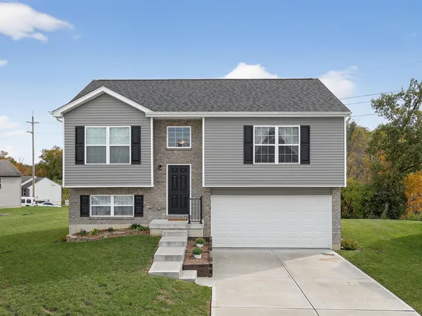 931 Shadowridge Dr, Elsmere, KY 41018