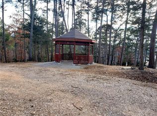 26 Corley Loop, Eureka Springs, AR 72632