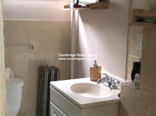 24 Aldersey St APT 1, Somerville, MA 02143