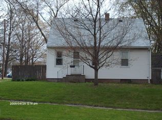 510 N Cherry St, Morrison, IL 61270