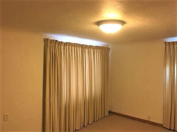3rd image of 2701 Hot Springs Blvd