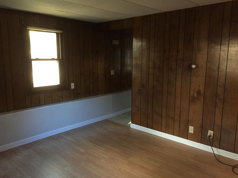 living room towards kitchen