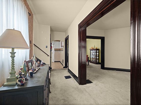 4th image of 601 E 7th Ave