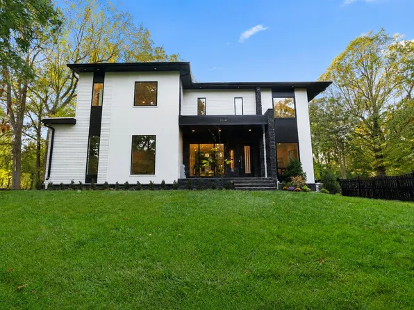 Danforth Plan, McLean Custom Homes