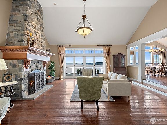5th image of 2315 Sunnyside Heights Drive