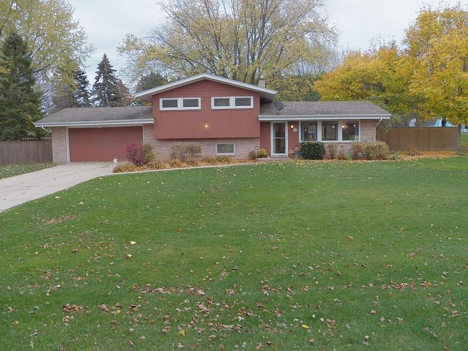 1st image of W181N5706 Jackson Dr