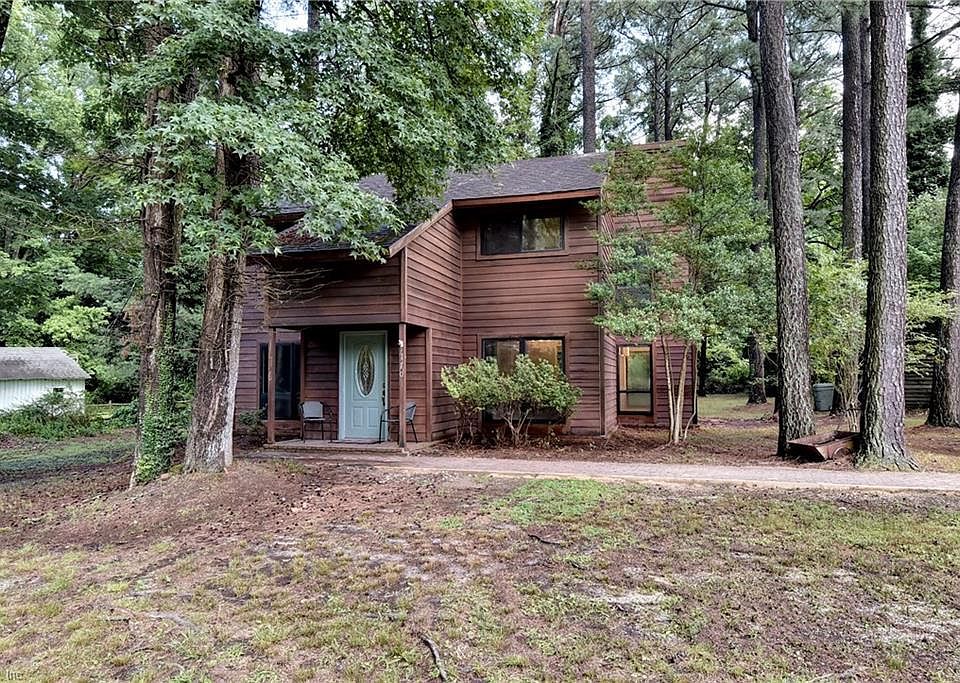 1st image of 170 E Magnolia Ave