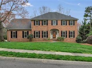 1241 Manicott Dr, Matthews, NC 28105