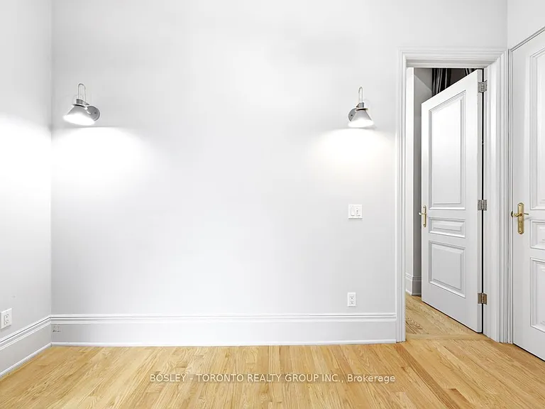 21 Lansdowne Ave #1 — Photo 18
