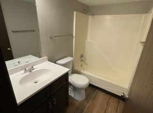 Brookside Apartments, Belleville, IL 62226