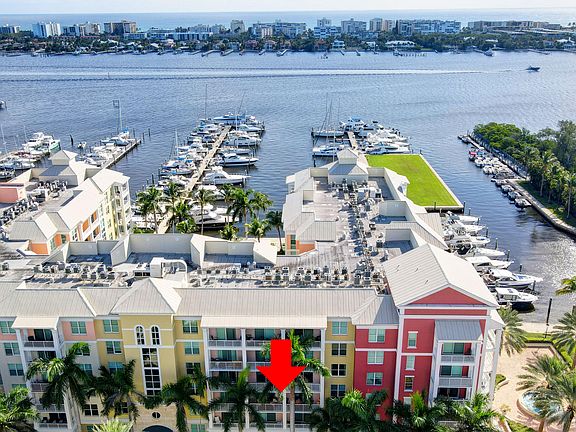 2nd image of 806 E Windward Way #316