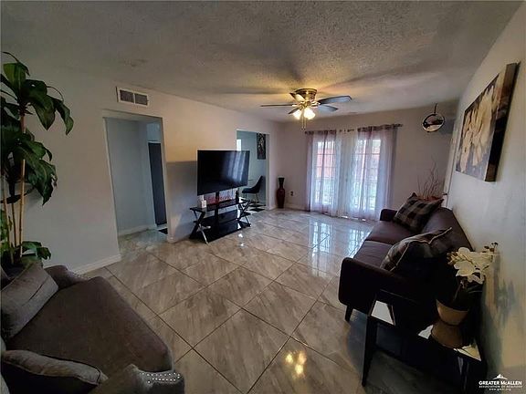 2nd image of 712 Toronto Ave #6