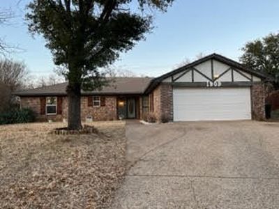 1909 Lynbrook Ln, Arlington, TX, 76015