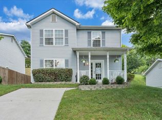 2004 4th St, Radford, VA 24141