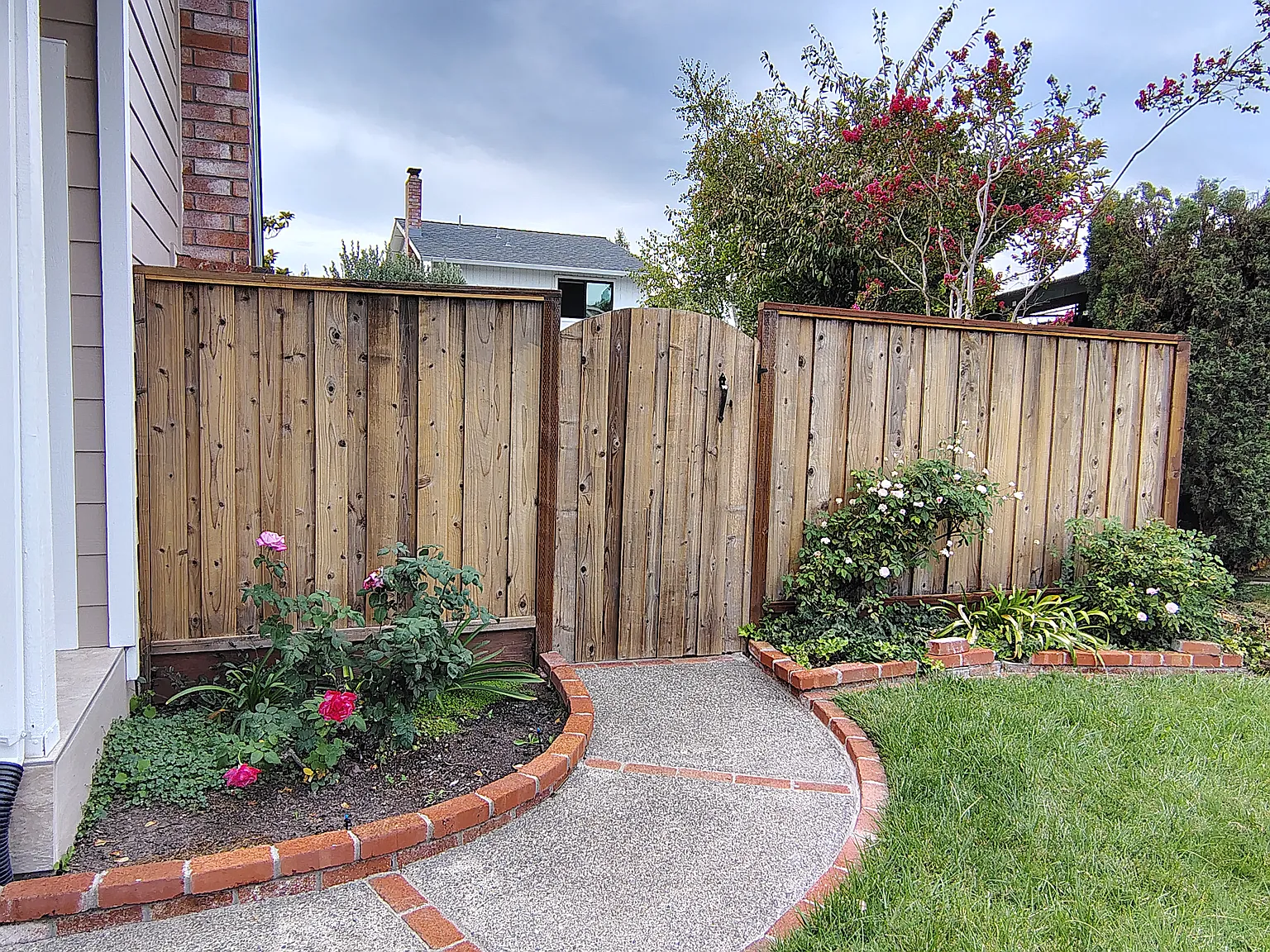 2 bed, 950 sqft, $3,350 — Photo 3
