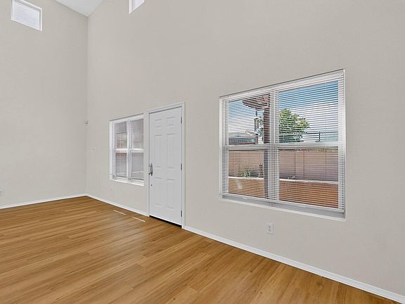 5th image of 2308 Corte De Apio NW