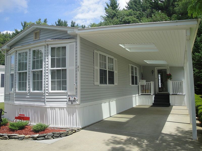 Carport
						:
						4 sky lights