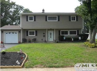 10 Hialeah Ave, Middletown, NJ 07748