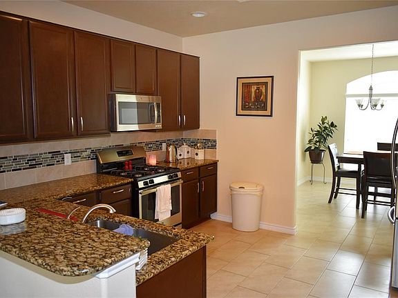 4th image of 12419 Greencanyon Dr
