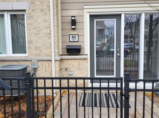 5035 Oscar Peterson Blvd #82, Mississauga, ON L5M 0P4