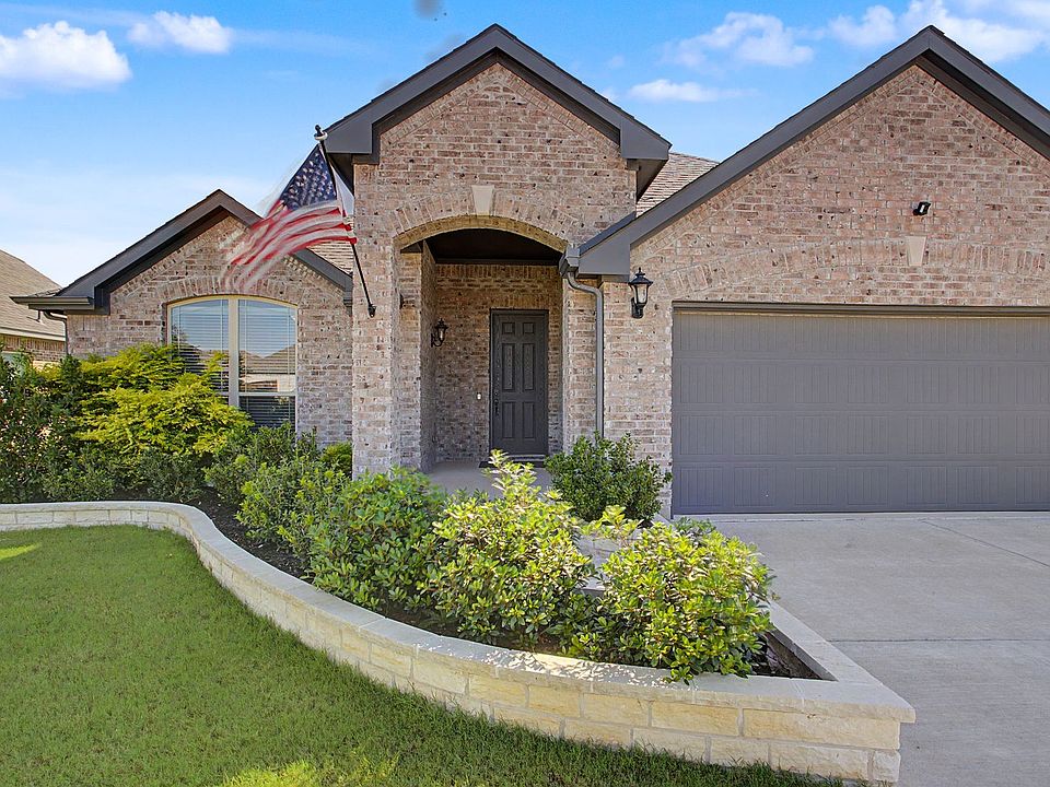 1st image of 1004 Deer Ridge Dr