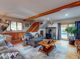 306 Twin Lakes Rd, Shohola, PA 18458