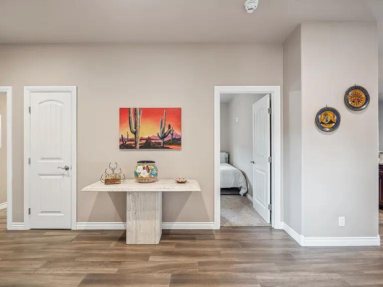 6145 E Cave Creek Rd #203 — Photo 5