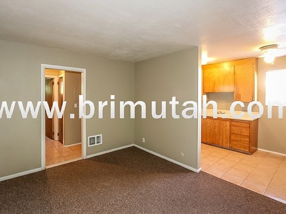 2nd image of 555 S 800 E #10950538