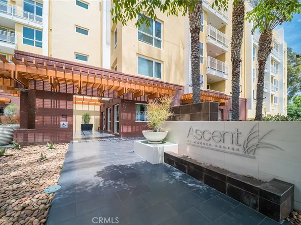 21301 Erwin St Unit 303, Woodland Hills, CA 91367